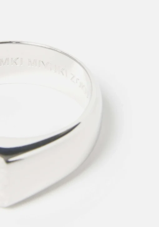 MKI MINI SIGNET RING