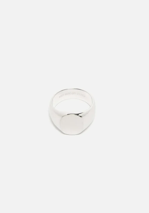 MKI OVAL SIGNET RING